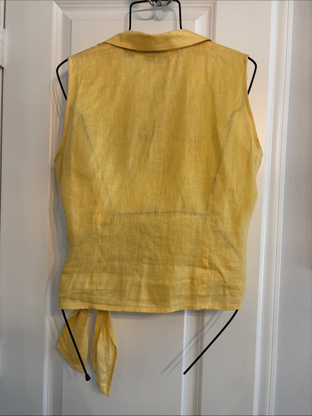 Women’s Yellow Sleeveless Collared Wrap Tie Linen Blouse by Valerie Stevens. L - Picture 2 of 8
